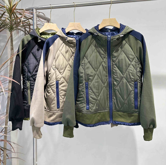 異素材コンビ ダイヤモンドキルト ハイブリッド・フーディージャケット