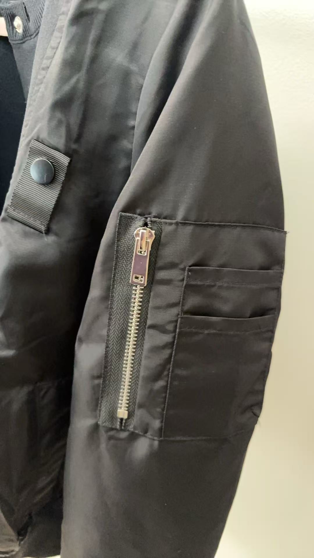 ハイブリッド ニット ボンバージャケット