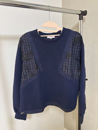 バタフライ刺繍×チェック柄パッチワーク 裾ドロスト デザイントップス（全4色）
