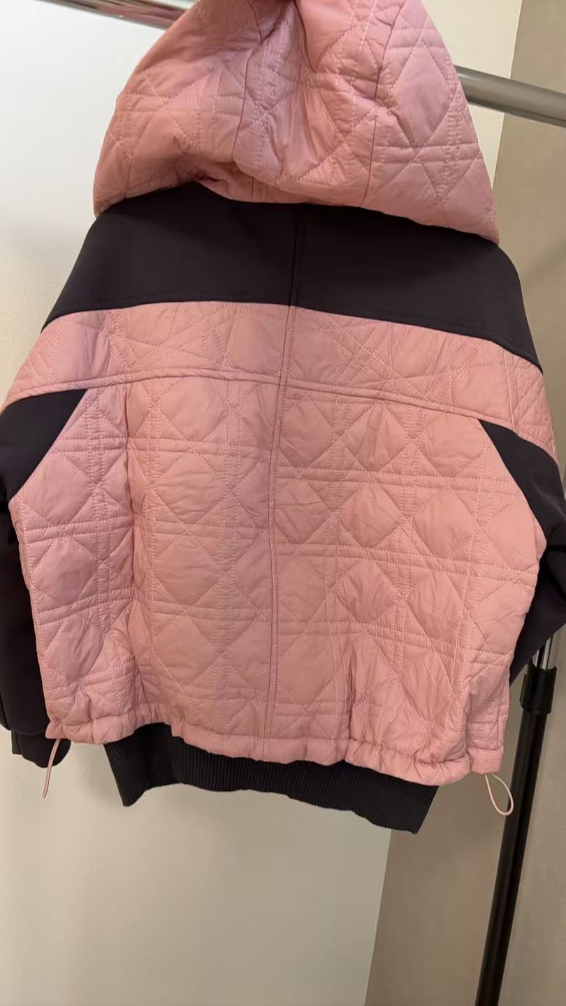 Hybrid Diamond Quilted Hooded Jacket (Water-repellent, Lightweight, Stretch)