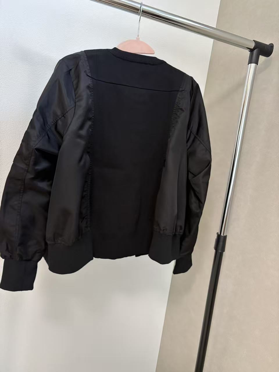 ハイブリッド ニット ボンバージャケット