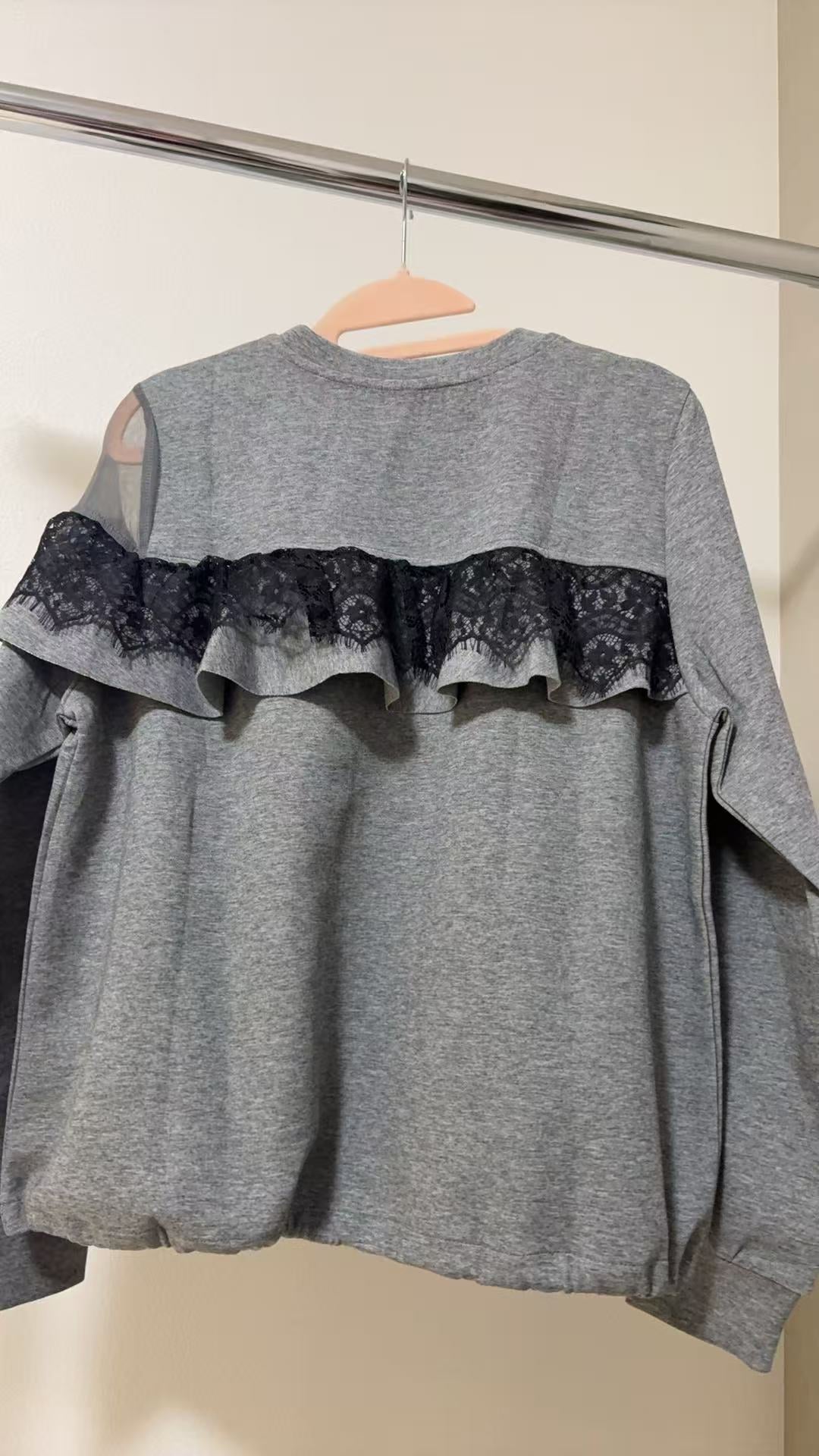 アシンメトリー シアー＆レースフリル 裾ドロストトップス（全3色）