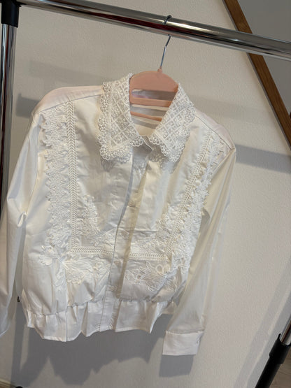 フラワーレース装飾 シャツブラウス