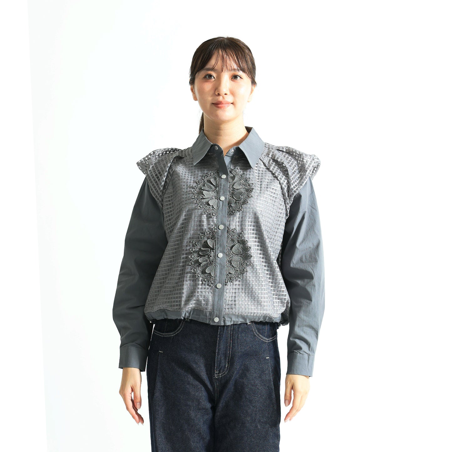 立体レース＆ショルダーフリル 異素材切替 シアーシャツ