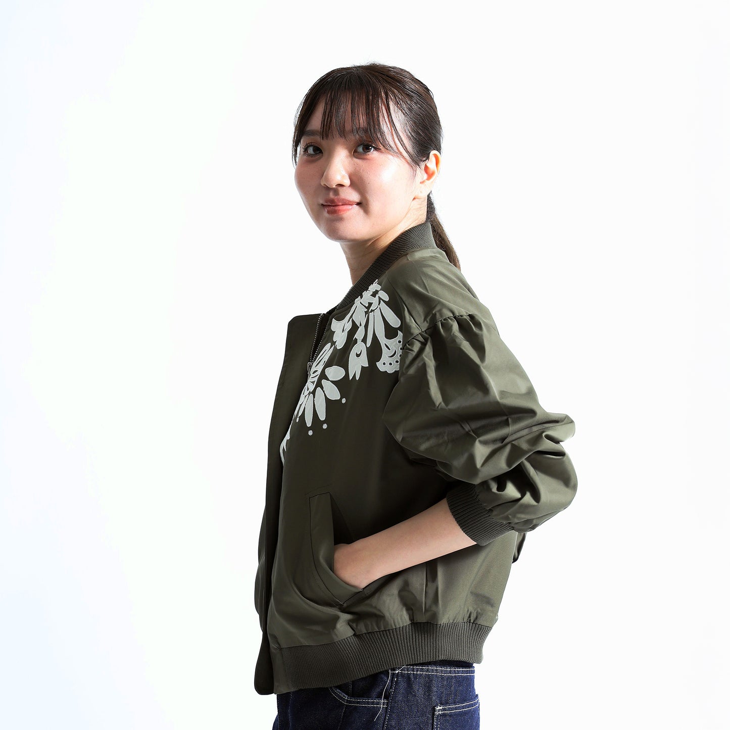 Volume sleeve bomber jacket