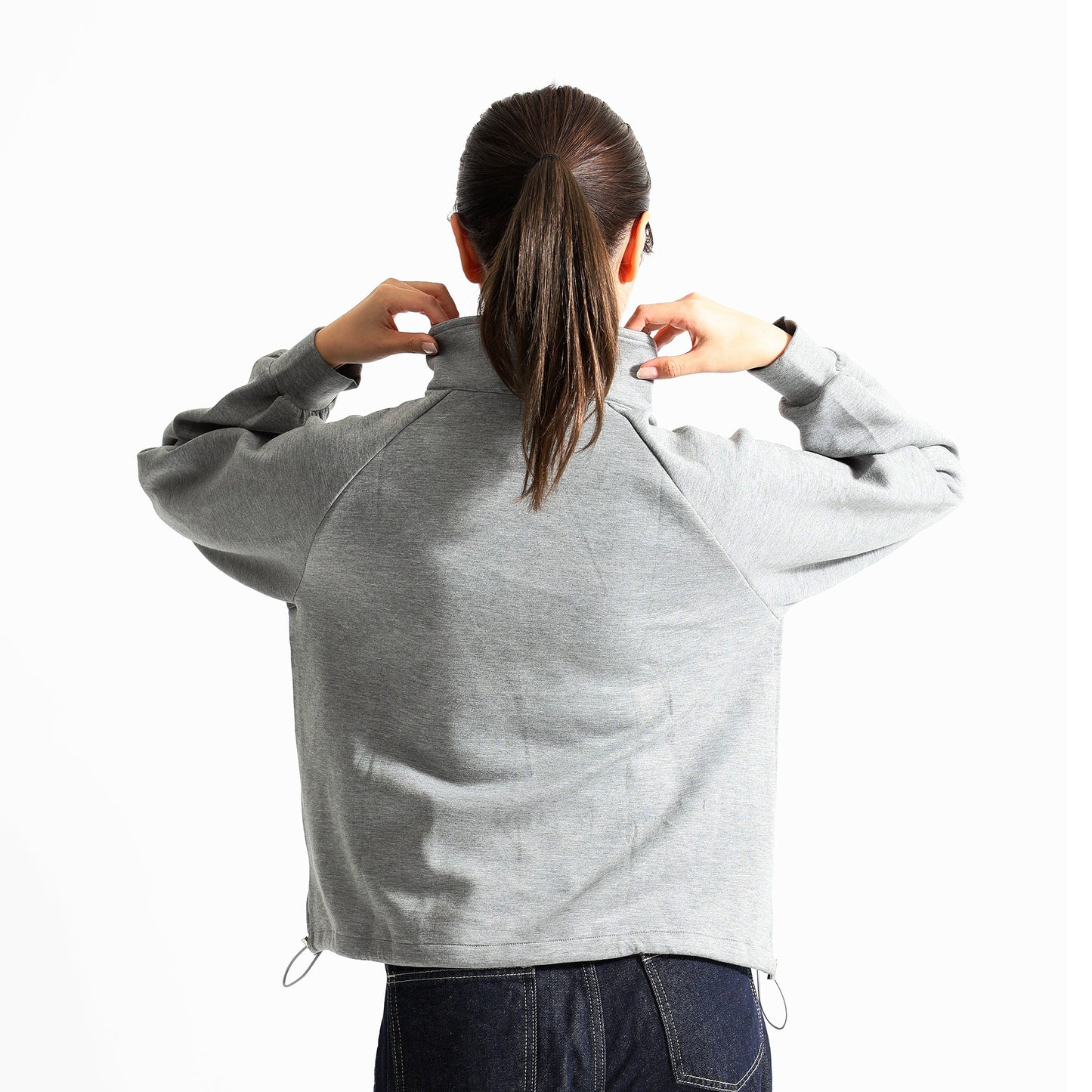 【トレンド感×甘さ】ハーフジップ フリルレイヤード デザイントレーナー