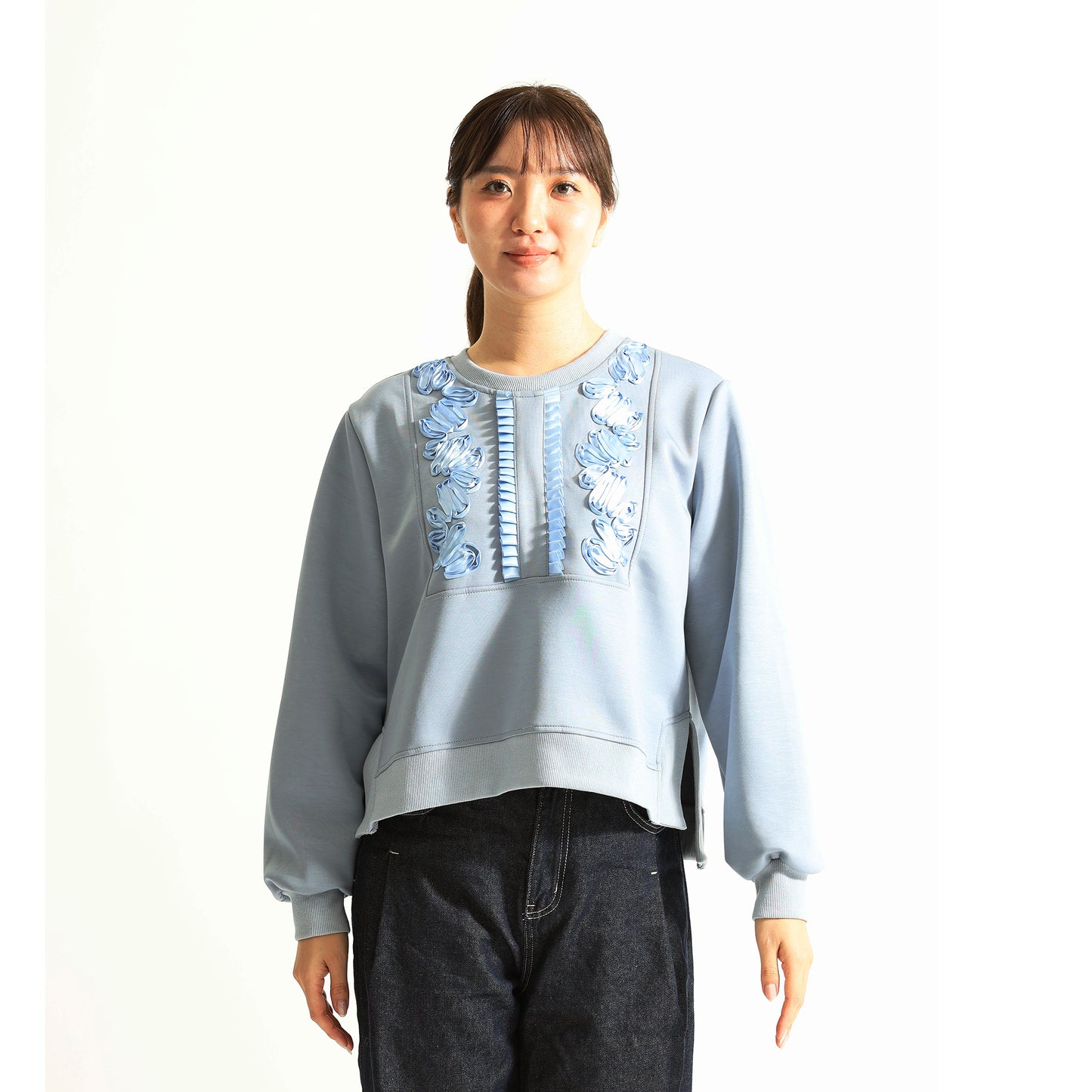 体フリルモチーフ ラインデコレーション 裾ドロスト スウェット　