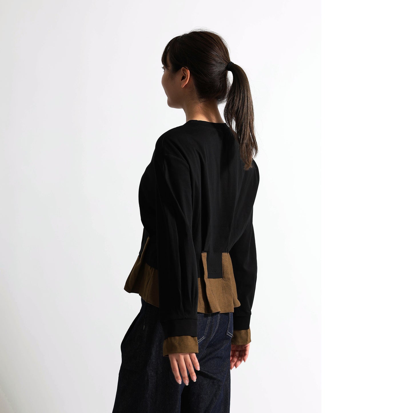 【ドッキングデザイン】裾切り替え ペプラム風プルオーバー