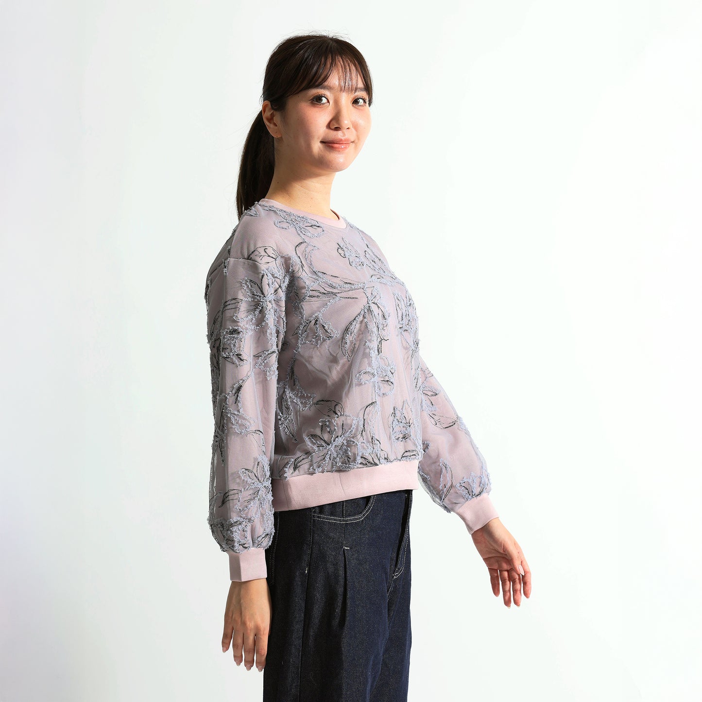 総柄立体フラワー刺繍 カットジャガード風プルオーバー