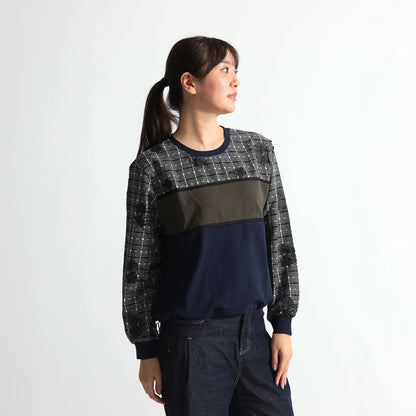 チェック×フラワー切り替えデザイントップス