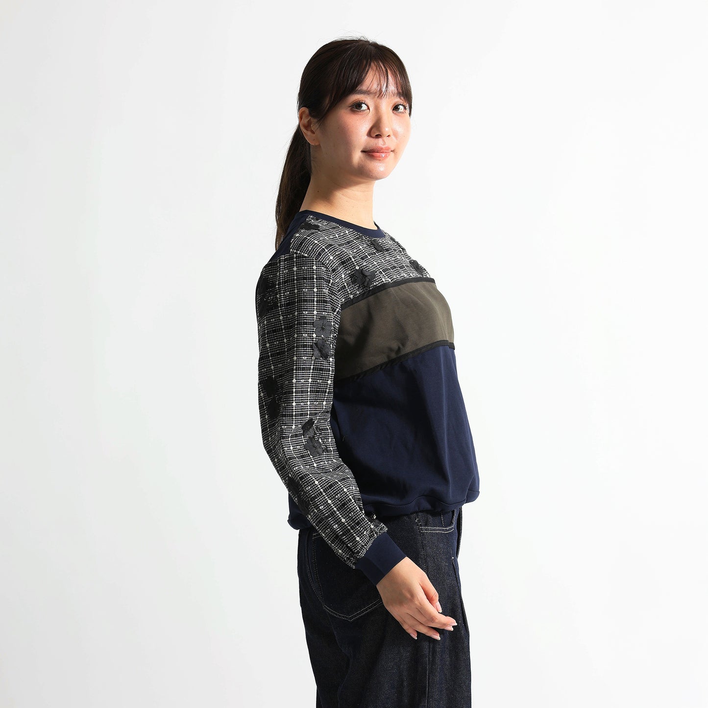 チェック×フラワー切り替えデザイントップス