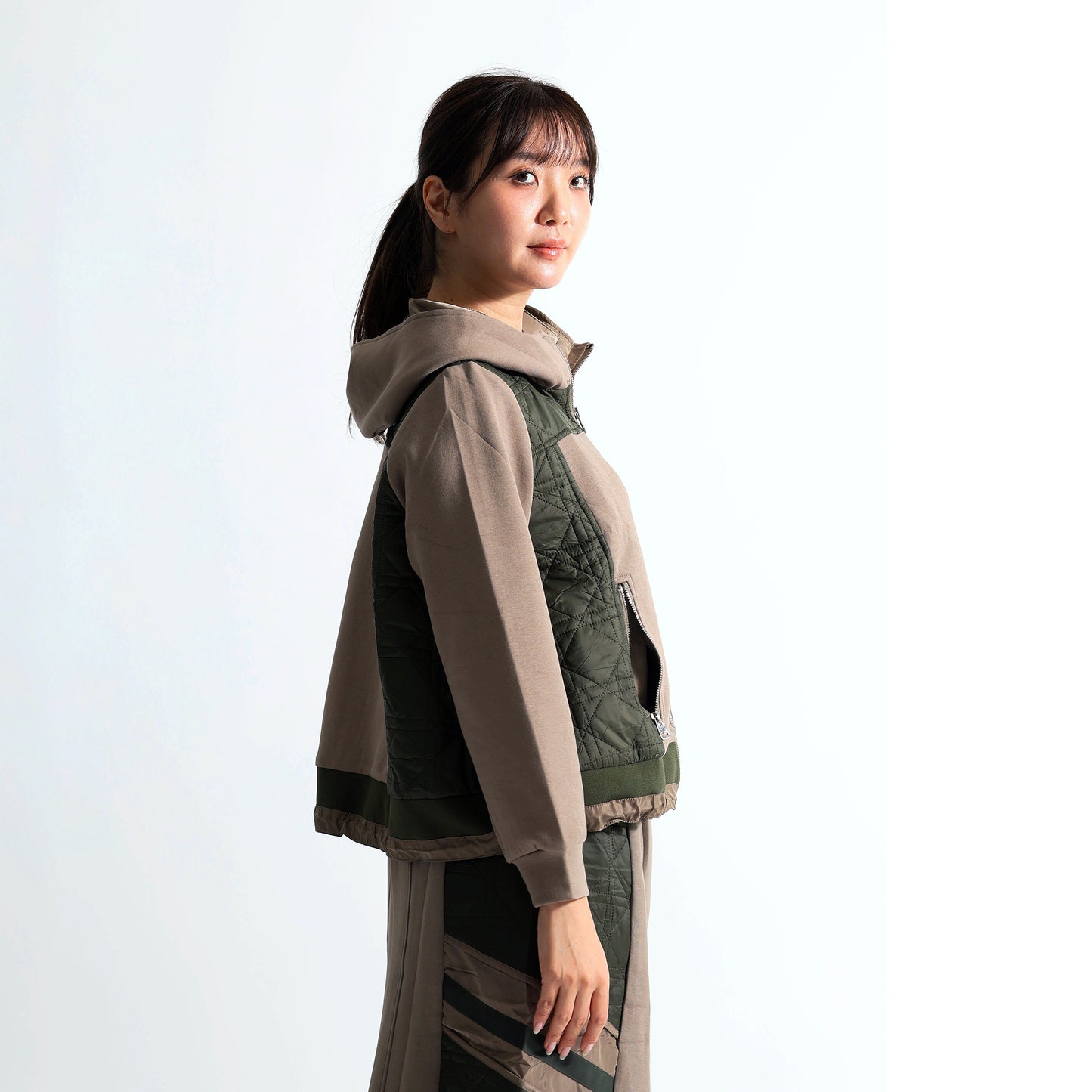 ハイブリッド・ダイヤモンドキルト フーデッドジャケット