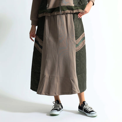 キルティング×スウェット 異素材ドッキング 配色ラインスカート